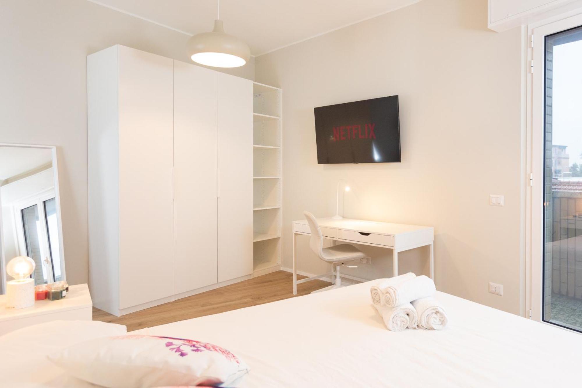 Dreams Exclusive Apartments With Terrace - Free Parking - M1 Station - Near Center Milan Exterior photo